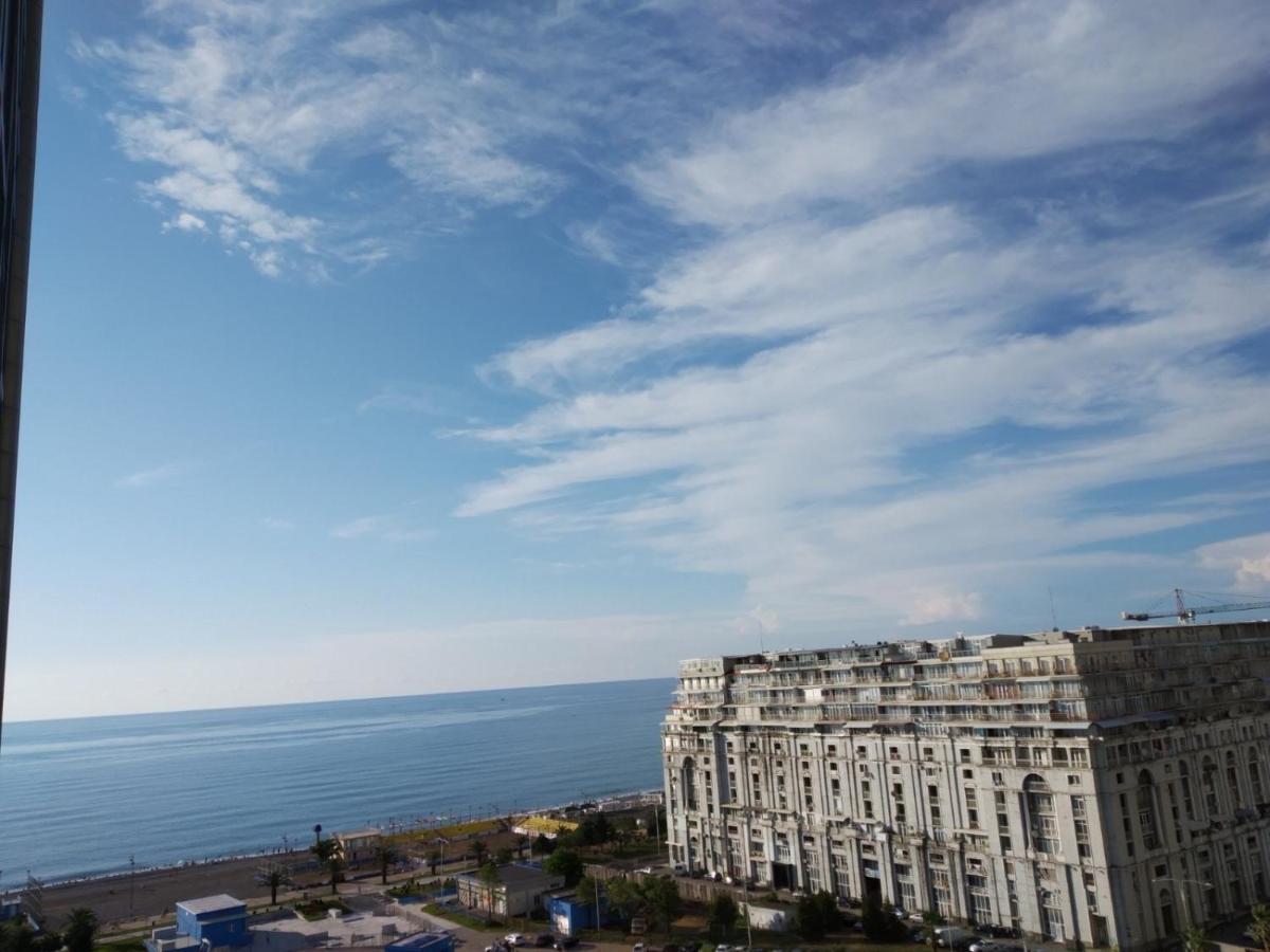 Apartment Batumi Weekend ภายนอก รูปภาพ