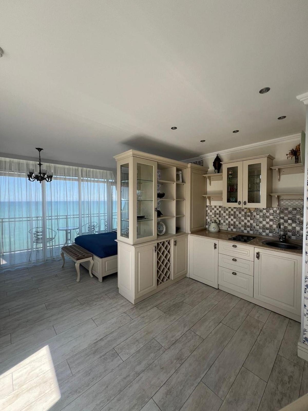 Apartment Batumi Weekend ภายนอก รูปภาพ