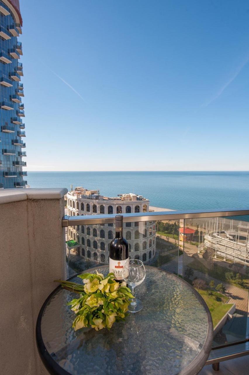 Apartment Batumi Weekend ภายนอก รูปภาพ