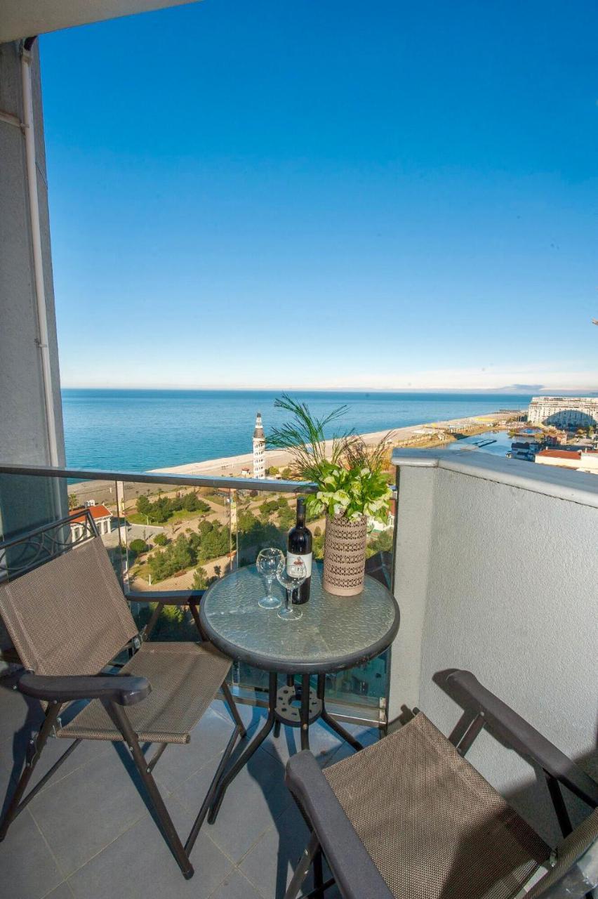 Apartment Batumi Weekend ภายนอก รูปภาพ